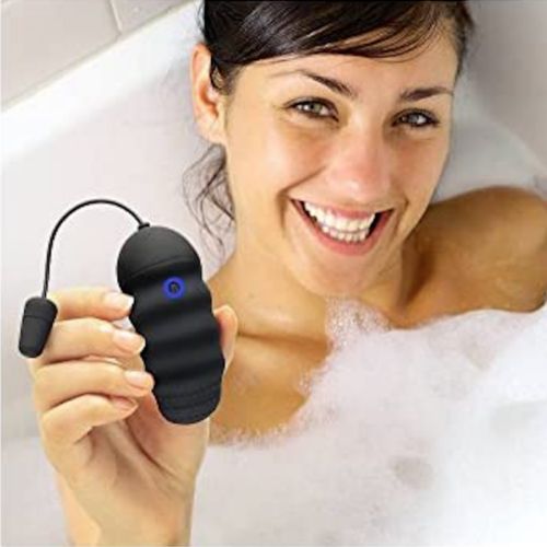 BOMBEX Magic Tongue Bullet Vibrator in bath